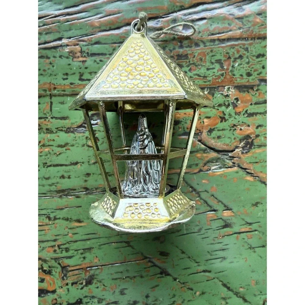 Vintage‎ Christmas Ornament Lantern Gold And Silver Flame